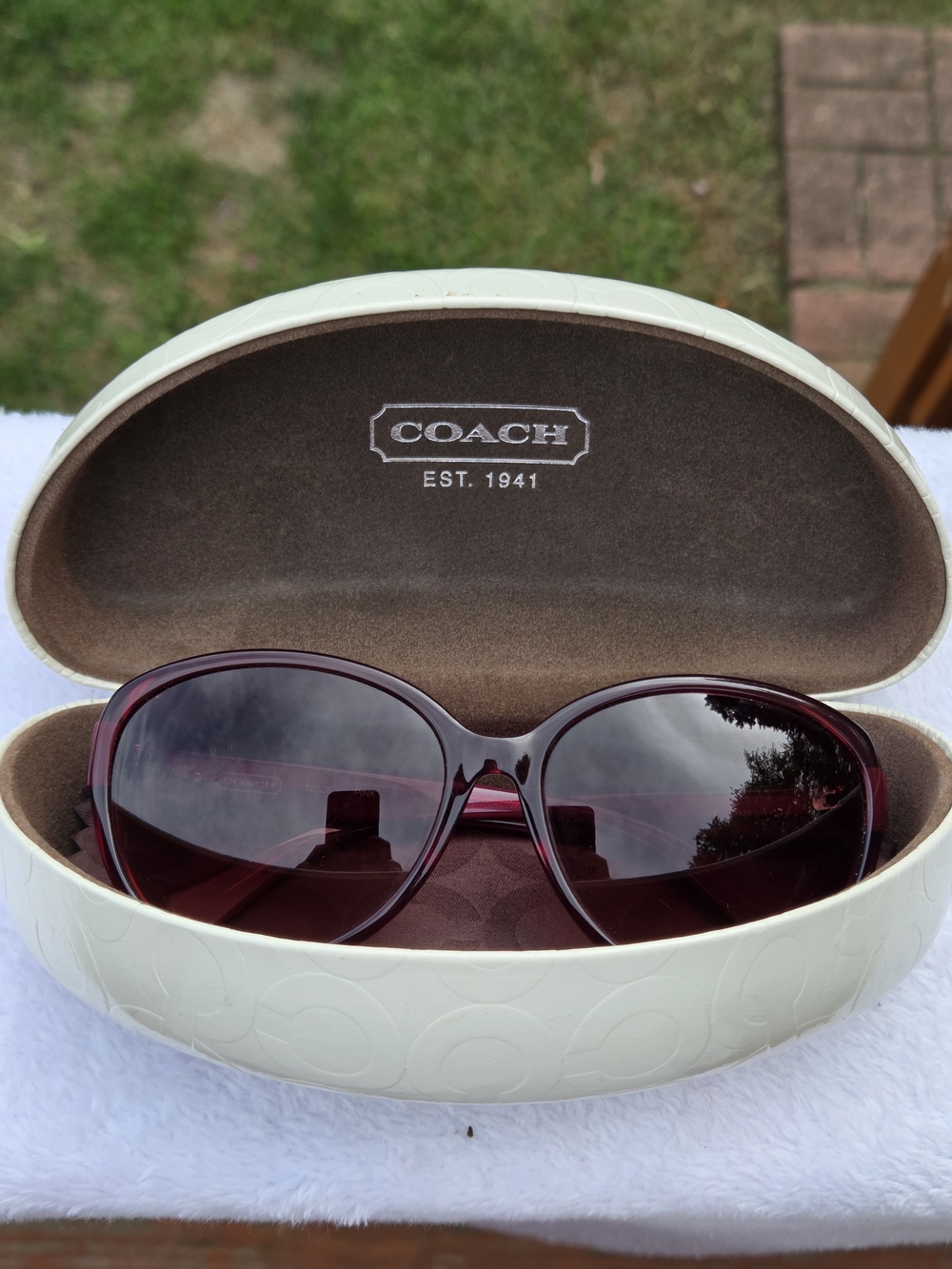 Authentic Coach S2028 Pink Oversized Sunglasses with Signature Case